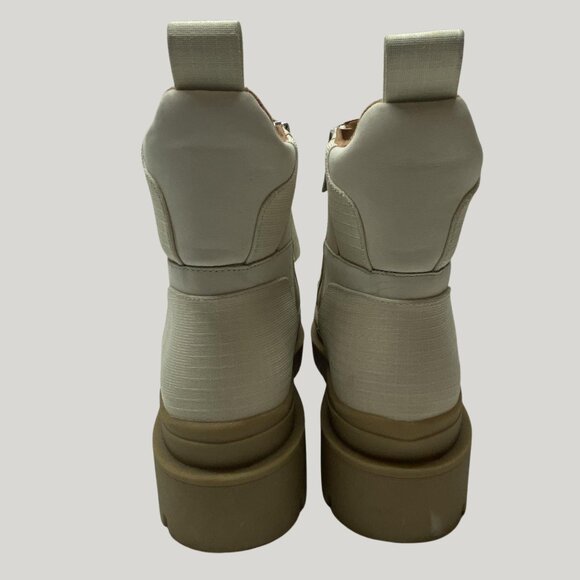 Vionic Jaxen Waterproof Lug Sole Hiker Ankle Boots Lace Up Cream Size 11 - Picture 4 of 6